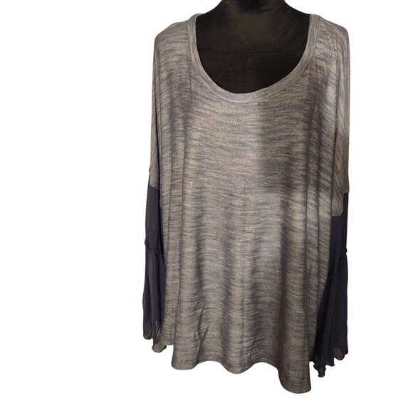 Oversized Gray & Blue Knit Tunic With Contrast Ruffle Sleeves Size 4X-NEW - Picture 1 of 8